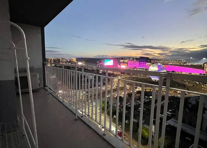 Апартаменты 3br Moa View Firework Big Balcony 1148 Манила